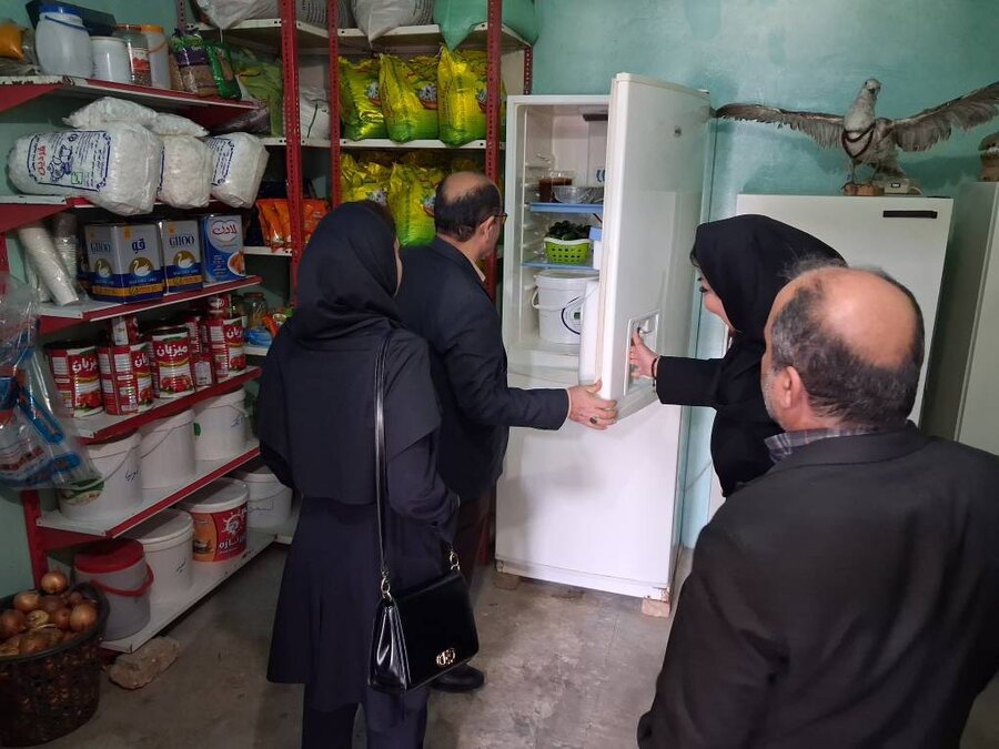 پیشوا | مسئولان بهزیستی شهرستان از کمپ ماده ۱۵ «امید به زندگی پیشوا»