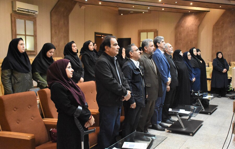 نشست شورای توانبخشی مبتنی بر جامعه و مراکز مثبت زندگی