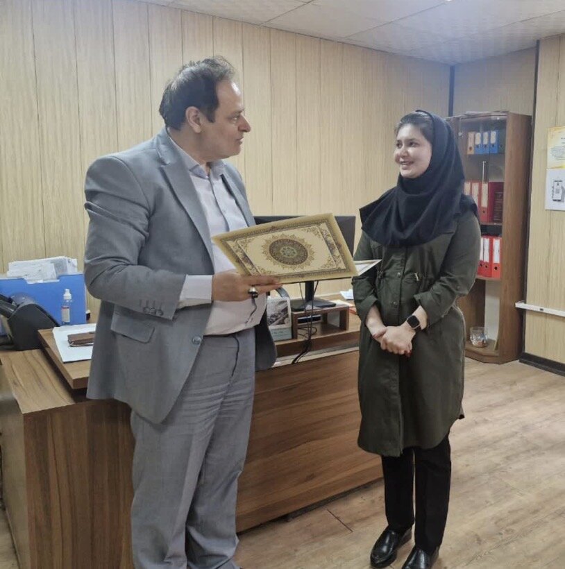 کرج | گرامیداشت روز مهندس با تقدیر از کارکنان کارآمد بهزیستی