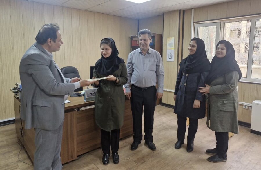 کرج | گرامیداشت روز مهندس با تقدیر از کارکنان کارآمد بهزیستی