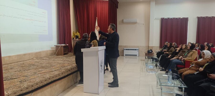 اجرای طرح ملی توانمندسازی زنان سالمند در کردستان