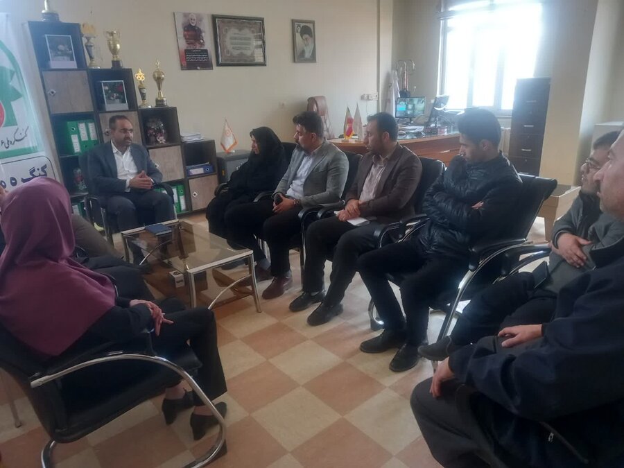 نشست هماهنگی ویژه توزیع غذای گرم میان مددجویان بهزیستی دیواندره برگزار شد