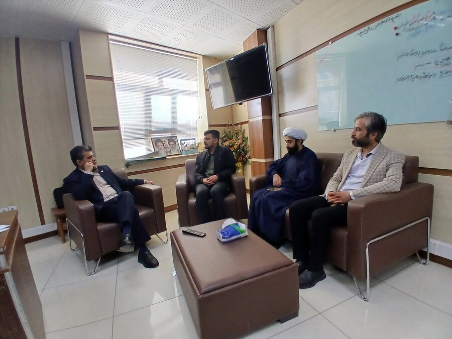 نشست مدیرکل بهزیستی خوزستان با قرارگاه جهادی امام رضا(ع)