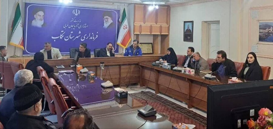 برگزاری ملاقات مردمی فرماندار تکاب با حضورجمعی از رؤسای ادارات شهرستان