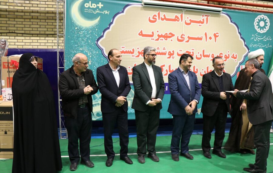 تجلیل از خیرینی که چراغ امید را روشن نگه داشتند