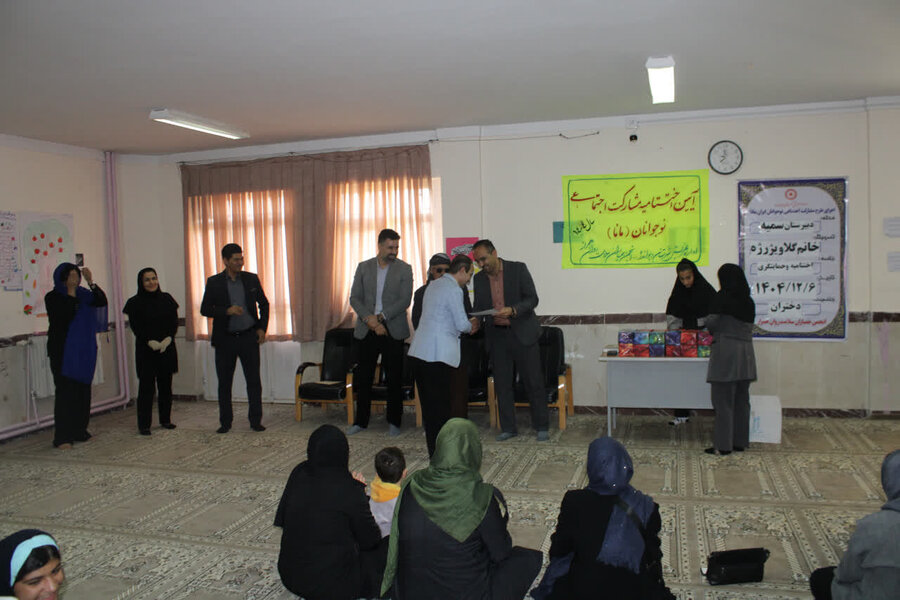 مراسم اختتامیه طرح «مانا» در دیواندره با تقدیر از نوجوانان برگزار شد