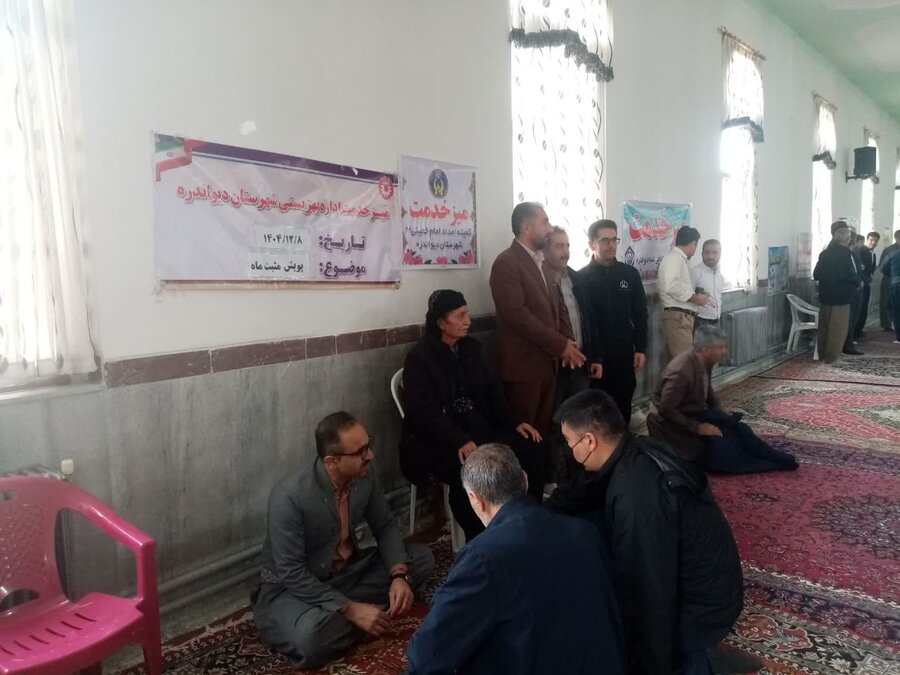 میز خدمت بهزیستی در نماز جمعه شهرستان دیواندره در قالب پویش «مثبت ماه» برگزار شد 
