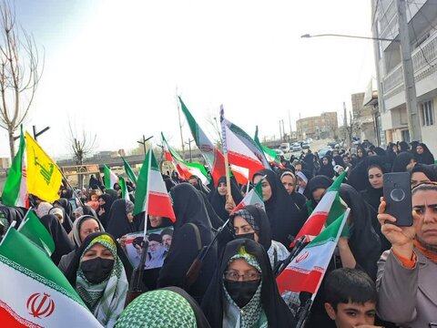 آ-شرقی..