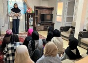 کارگاه «هنر تصمیم‌گیری» برای دختران خانه نگهداری سماء قروه برگزار شد

