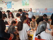 نقاشی کودکان در حاشیه نمایشگاه دست سازه های بهزیستی نهاوند برگزار شد