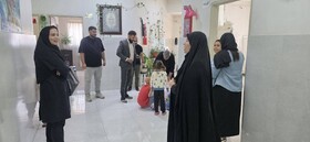 شهر قدس | لبخند کودکان مرکز بهروز با اهدای اسباب‌بازی و حضور مسئولان بهزیستی و محیط زیست