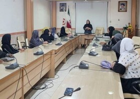 بندرلنگه | برگزاری آموزش فرزند پروری با محوریت رفتار جراتمندانه والدین با نوجوانان