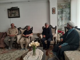دیدار صمیمانه مدیرکل بهزیستی با همکار فرهیخته بازنشسته
