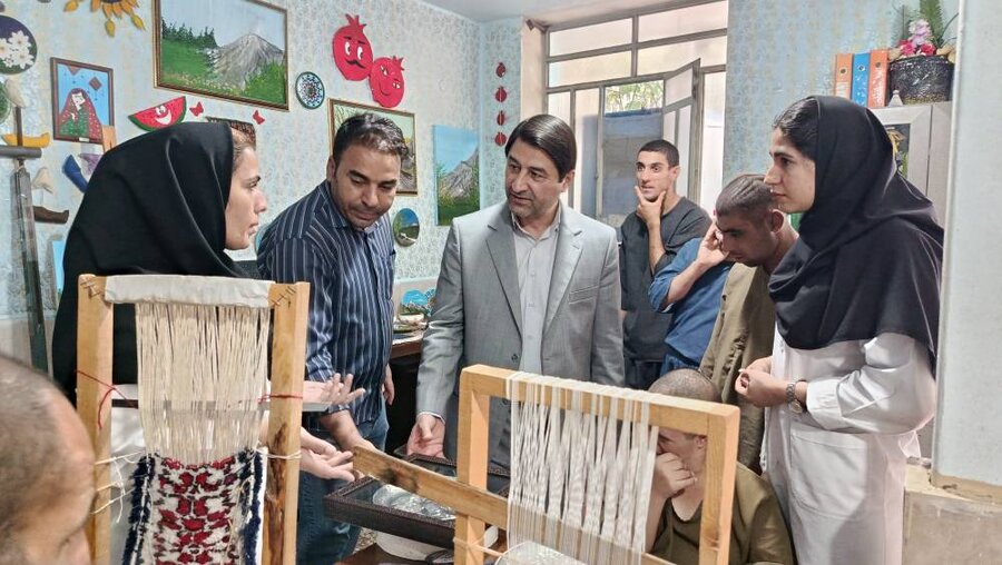 بازدید از مرکز توانبخشی گلشن در شهرستان چگنی