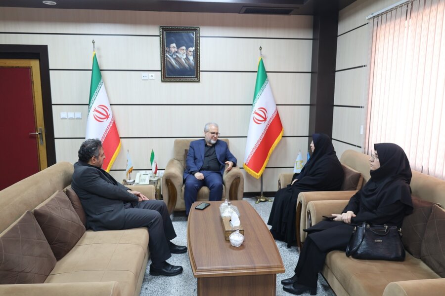 نشست مدیرکل بهزیستی مازندران با مدیرکل صدا و سیمای مرکز استان
