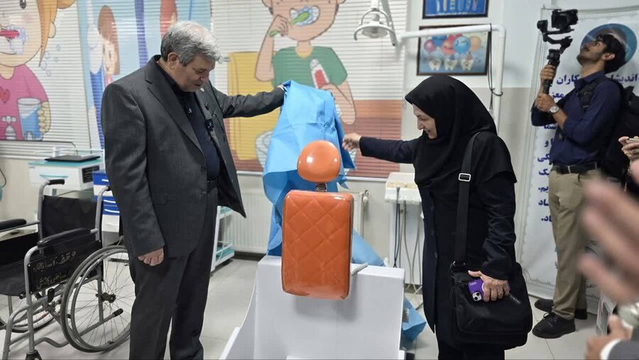 بازدید از مرکز توانبخشی معلولان فیاض بخش