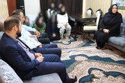 بازدید فرماندار، دادستان عمومی و انقلاب شهرستان جم  از خانه فرزندان دختر حضرت معصومه(س) در شهر بوشهر