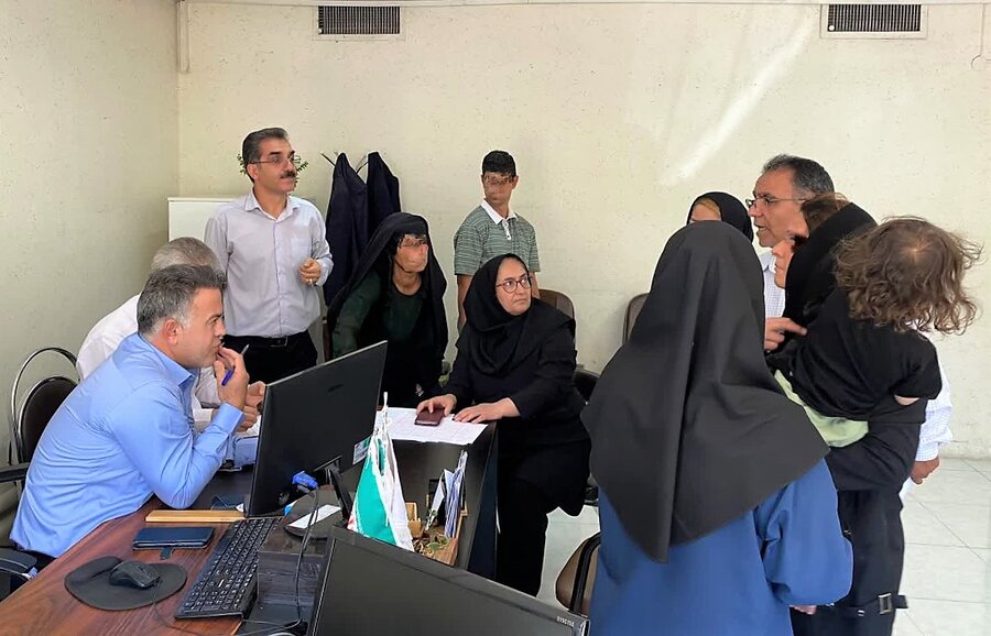میز ارتباطات مردمی