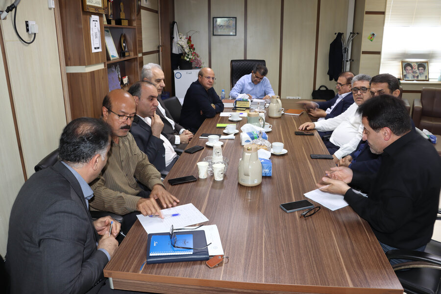 نشست پیگیری مصوبات سفر رئیس سازمان بهزیستی کشور به خوزستان