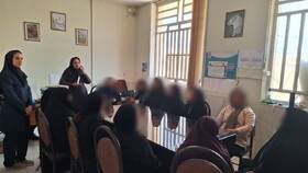 سروستان | برگزاری نشست توجیهی خانواده های توانخواهان در مرکز طلوع مهر