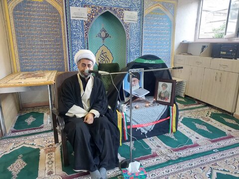 آذر-شرقی.