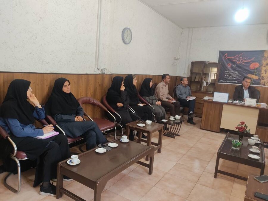 شیراز| برگزاری شورای اداری مجتمع گلریز خاتمی با تأکید بر تکریم مددجویان و ارتقای کیفیت خدمات