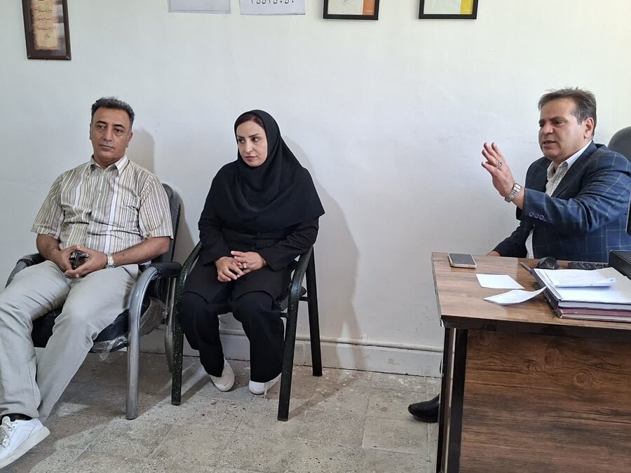 عملکرد مراکز مثبت زندگی کامیاران در حوزه اشتغال و مسکن بررسی شد