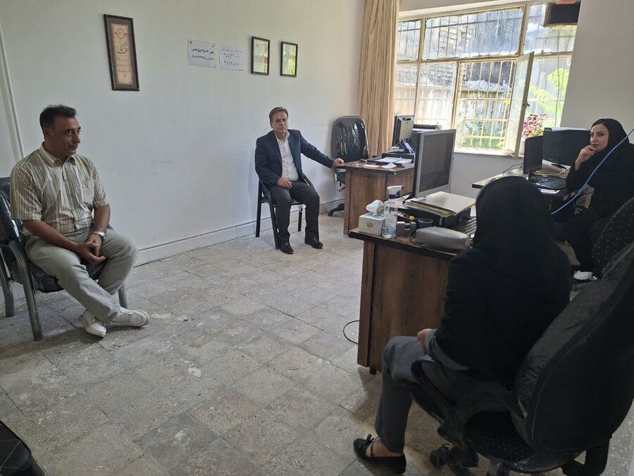 عملکرد مراکز مثبت زندگی کامیاران در حوزه اشتغال و مسکن بررسی شد