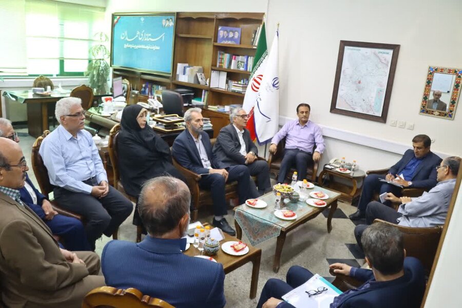 تکریم بازنشستگان، سرمایه اجتماعی استانداری را تقویت می‌کند