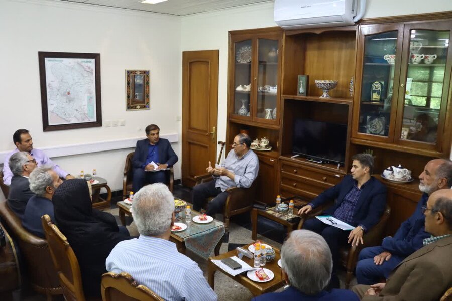 تکریم بازنشستگان، سرمایه اجتماعی استانداری را تقویت میکند