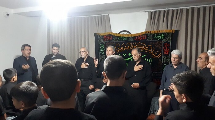 گرامیداشت سالگرد شهادت حضرت امام رضا(ع) در خانه امیدنو بهزیستی میانه