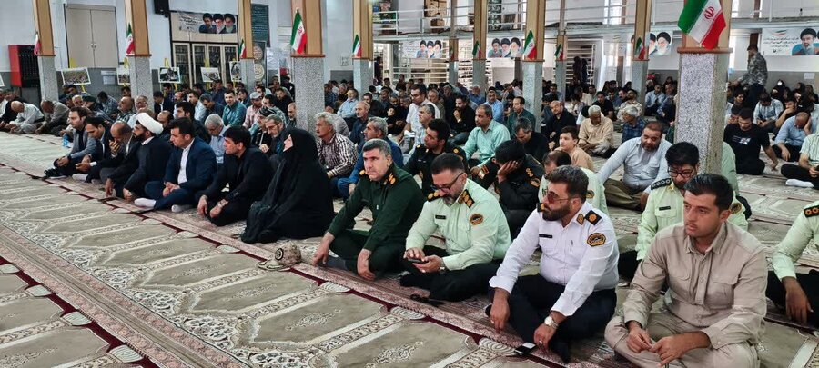 رئیس و کارکنان بهزیستی دهگلان در یادواره شهدای کارمند حضور یافتند