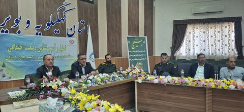 کلیپ جلسه همفکری تهیه و تدوین شناسنامه اجتماعی با معتمدین محلات