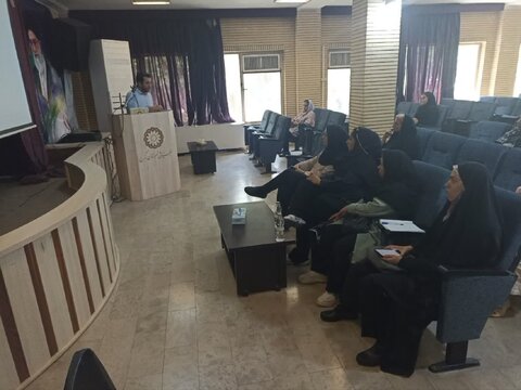 جلسه آماده‌سازی میز خدمت در بهزیستی شهرستان کرج برگزار شد