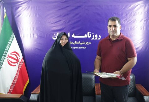 ببینیم| حضور مدیرکل بهزیستی مازندران در سرپرستی روزنامه ایران به مناسبت روز خبرنگار