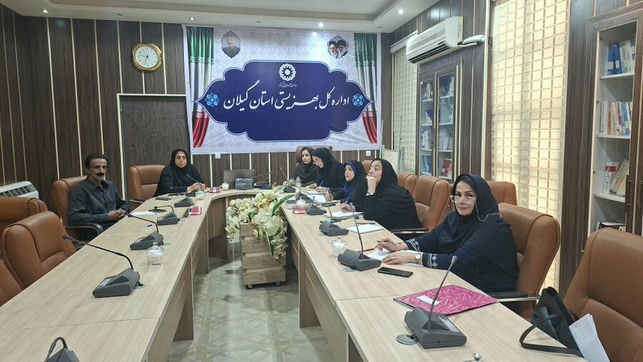 حضور مسئولان و کارشناسان استان در جلسه برخط کشوری "بررسی چالشهای سامانه جامع مراکز مثبت زندگی " 