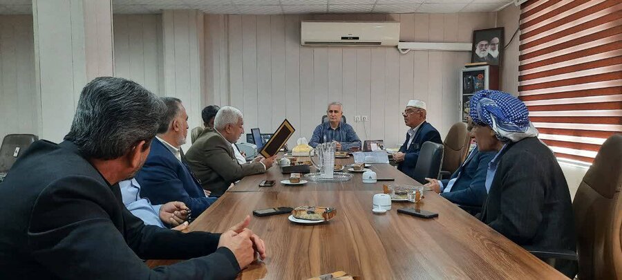 نشست رئیس بهزیستی ماهشهر با معتمدان شهرستان برای توسعه مشارکت‌های مردمی

