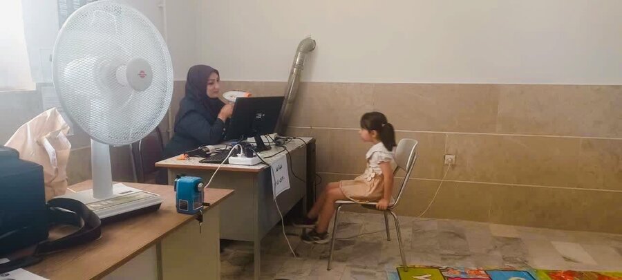 غربالگری بینایی کودکان در مجتمع بهزیستی ضیاءآباد