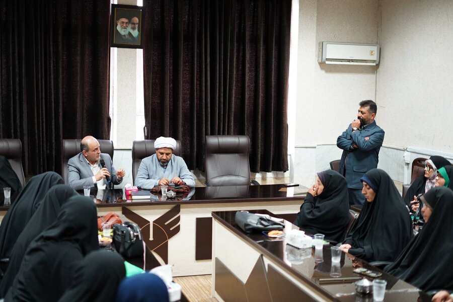 برگزاری برنامه «رویشکده همیاری خانواده‌محور» با حضور بانوان کنشگر عرصه خانواده