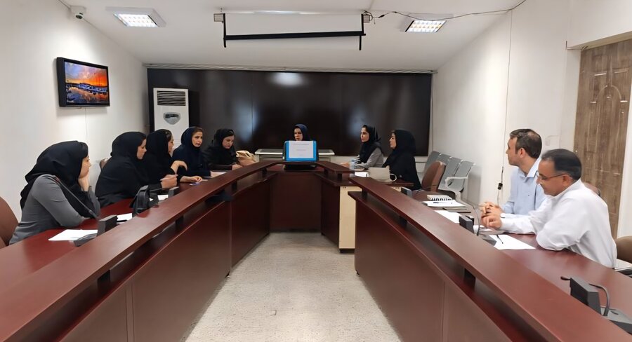 جلسه هماهنگی داوطلبان طرح کاهش خودکشی کرمانشاه