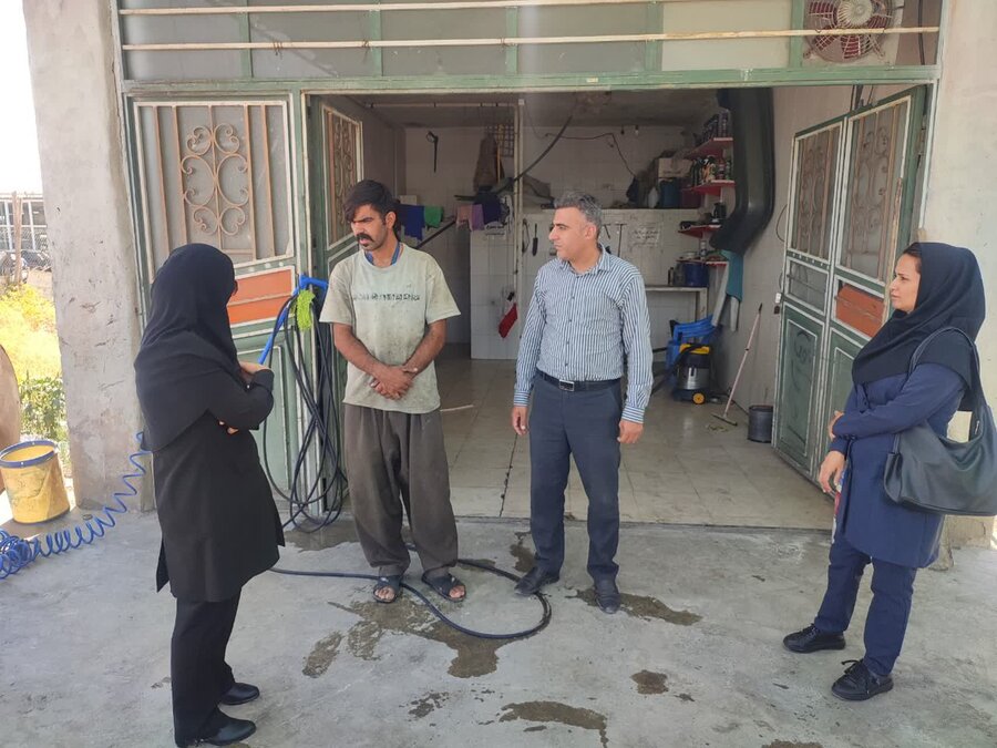 طرح‌های اشتغال‌زایی مددجویان بهزیستی در کامیاران بررسی شد

