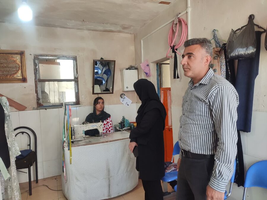 طرح‌های اشتغال‌زایی مددجویان بهزیستی در کامیاران بررسی شد
