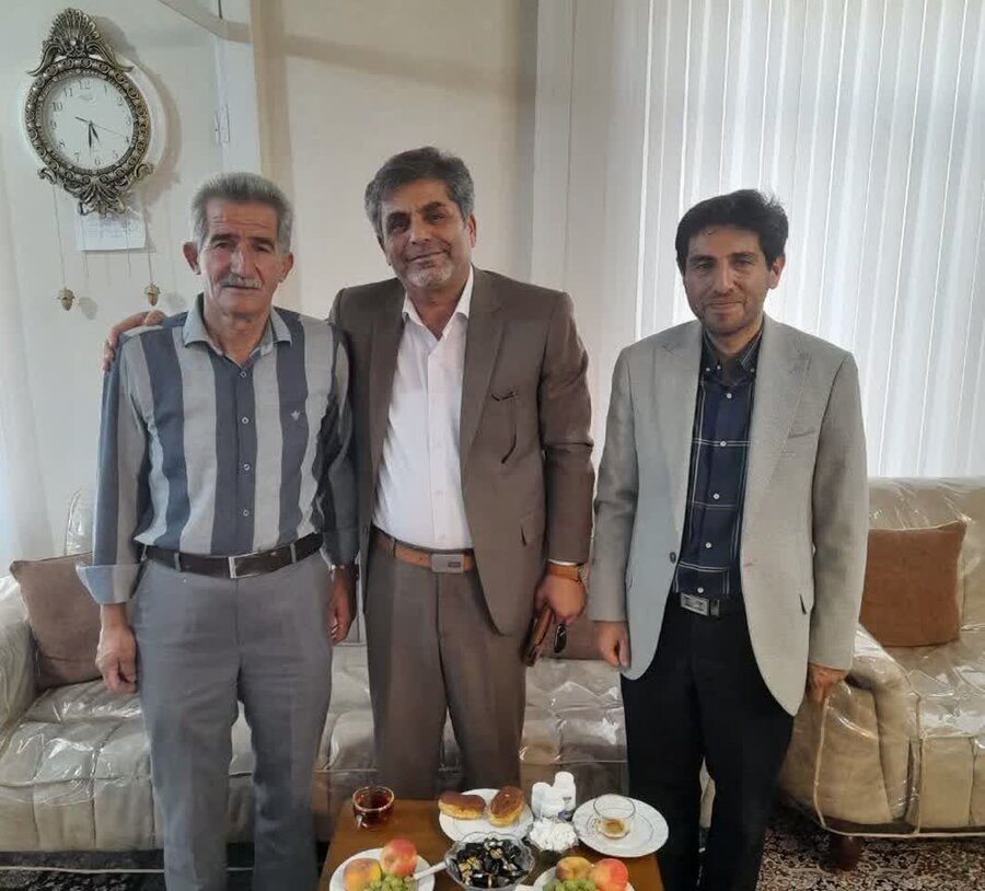 تقدیر از آزادگان سرافراز و پیشکسوتان بهزیستی استان همدان به مناسبت ۲۶ مرداد
