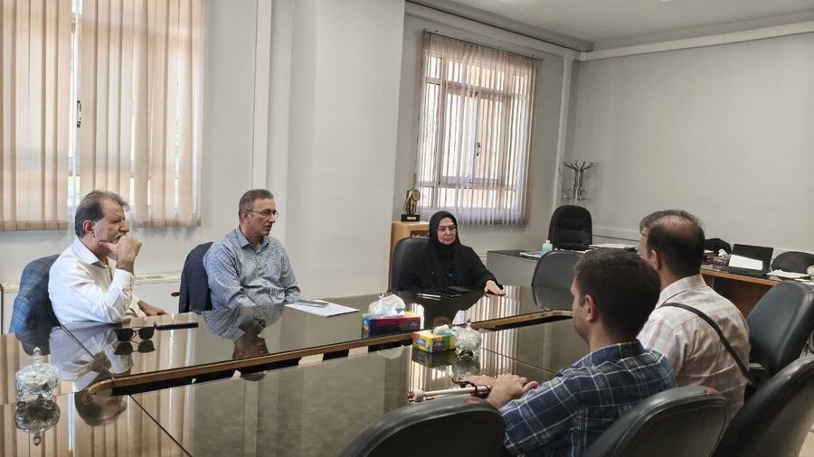 جلسه مدیرکل بهزیستی اصفهان با نمایندگان جامعه نابینایان برگزار شد