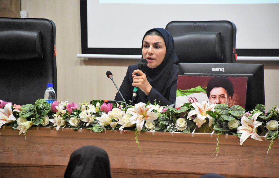 کارشناسان اجتماعی و مراکز مثبت زندگی - طرح‌های جدید دفتر خانواده و بانوان