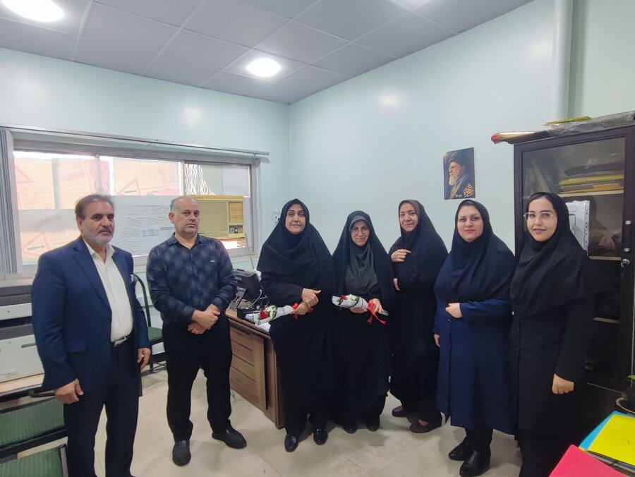 برگزاری آیین تجلیل از همسران آزادگان شاغل در بهزیستی دزفول 