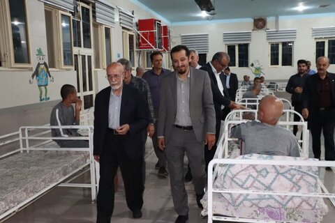 گزارش تصویری ا بازدید دکتر حسینی از مرکز نگهداری معلولان ذهنی و سالمندان چهارده معصوم (ع) آشتیان