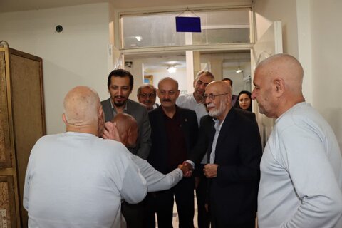 گزارش تصویری ا بازدید دکتر حسینی از مرکز نگهداری معلولان ذهنی و سالمندان چهارده معصوم (ع) آشتیان