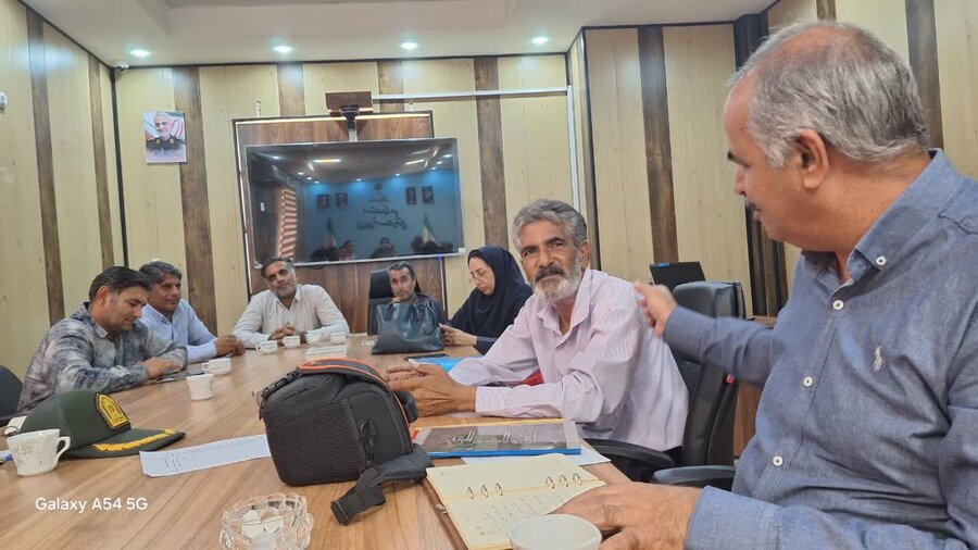 نشست کمیته مناسب سازی شهرستان قلعه گنج برگزار شد