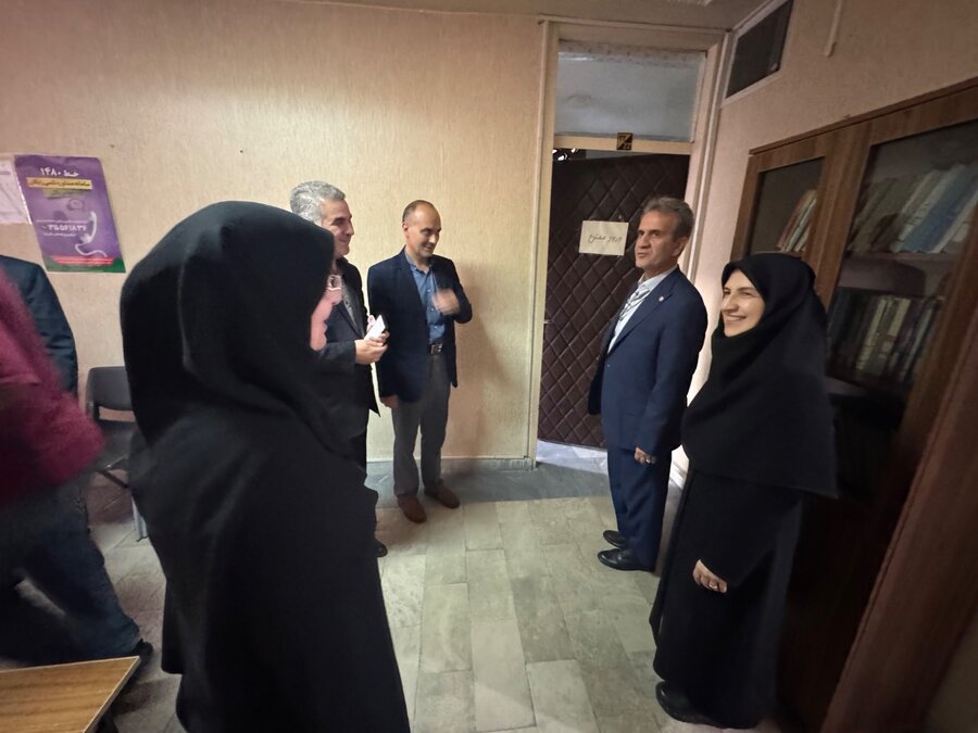 گزارش تصویری| بازدید معاون سلامت اجتماعی بهزیستی کشور از مرکز ۱۴۸۰ آذربایجان شرقی